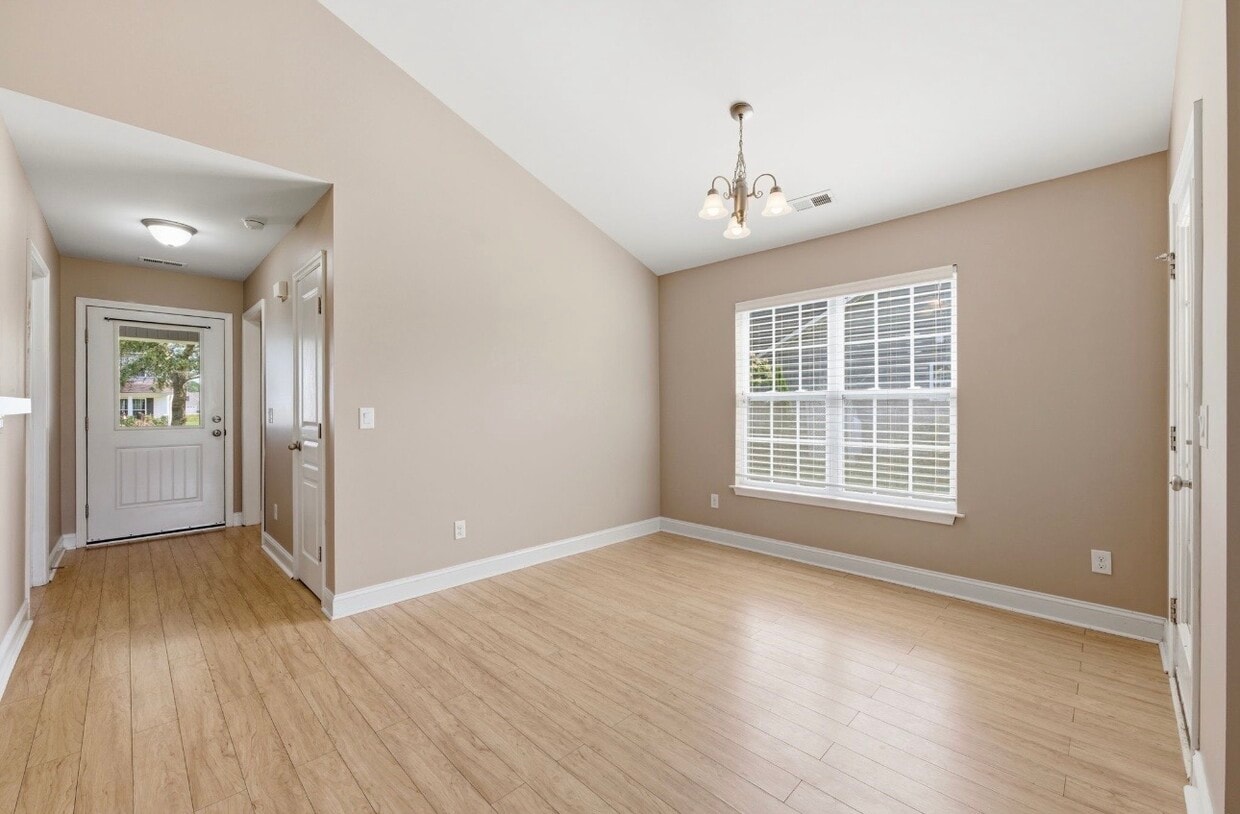 Building Photo - 110 Grist Mill Dr