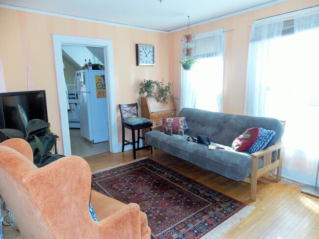 Foto del edificio - 1113 Sherman Ave