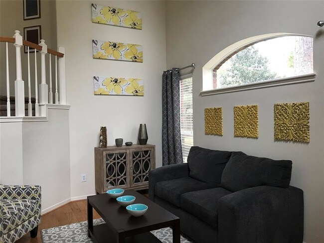 Foto del edificio - 38 Harpstone Pl