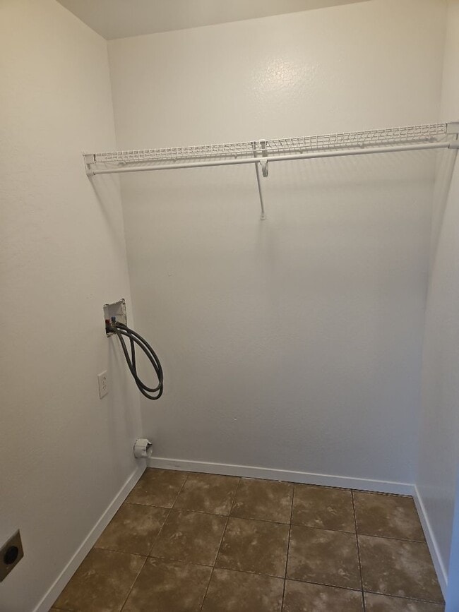 Foto del edificio - Available now! - 3 bed, 2 bath Townhouse i...