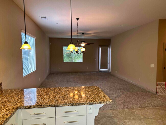 Building Photo - 4684 Falcon Crest Way