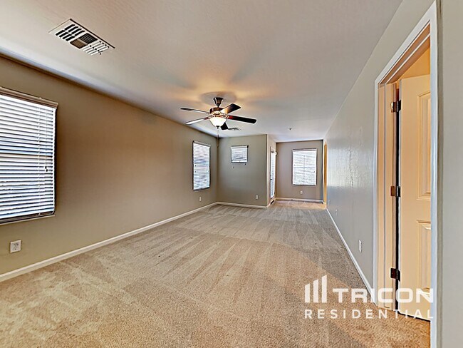 Foto del edificio - 12572 W Hummingbird Terrace