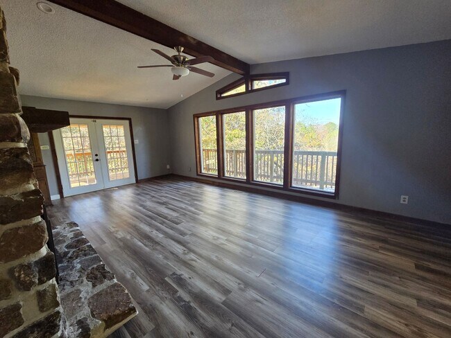 Foto del edificio - 109 Ohio Ct