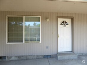 Building Photo - 137 Zephyr Ct