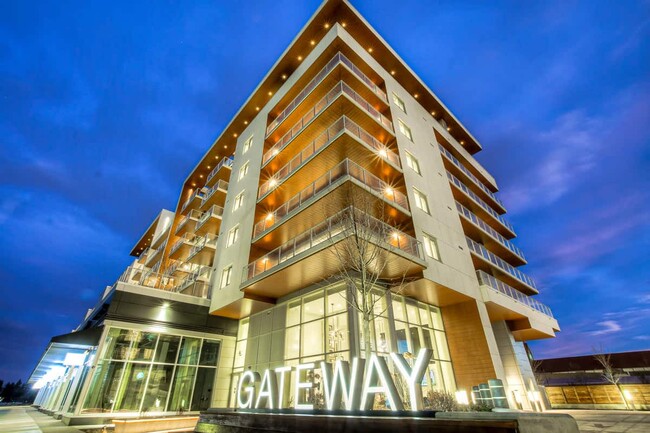 Building Photo - 8445 Broadcast Av SW