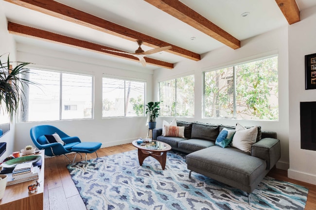 Building Photo - 100 S Venice Blvd