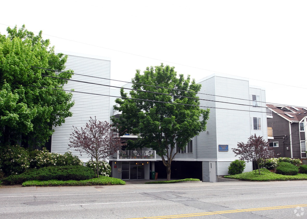 Building Photo - Olympic View Apartments