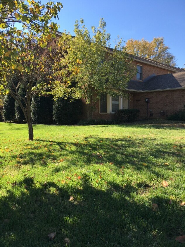 10400 Ravenbrook Ln, Knoxville, TN 37922 Townhome Rentals in