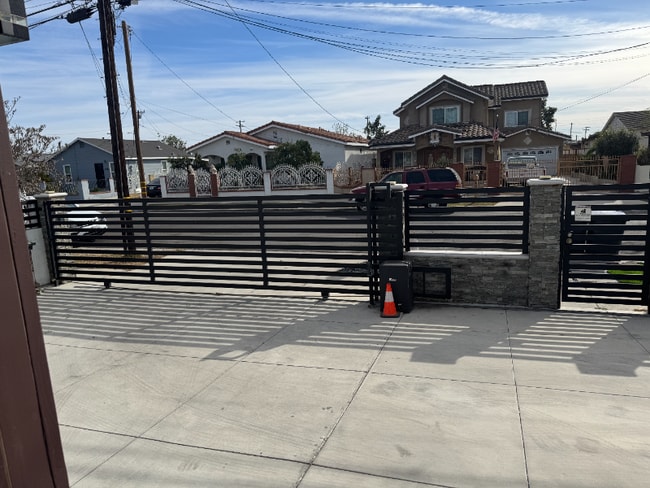 Foto del edificio - 5 W 4th St