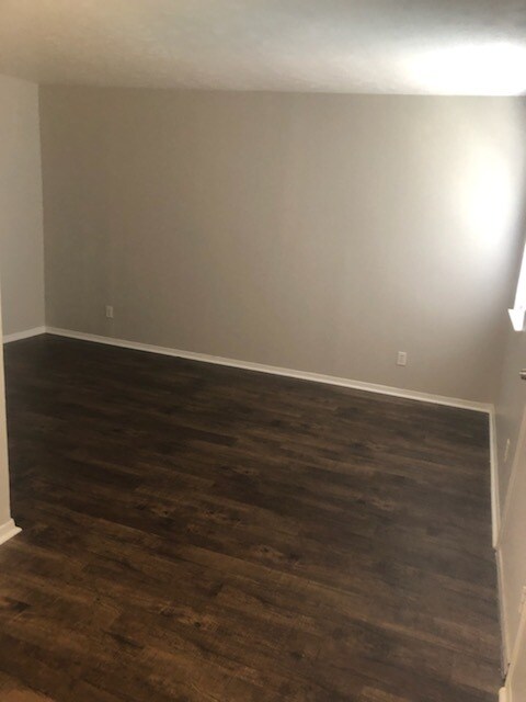 Master Bedroom with two closets - 801 N Center St