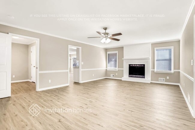 Building Photo - 4288 Castlegate Dr