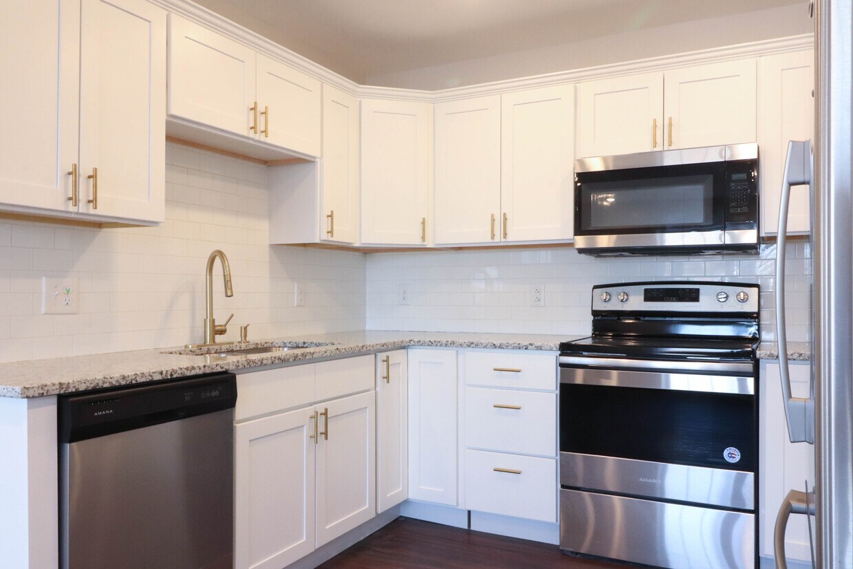 Foto principal - 7 Montvale Ave
