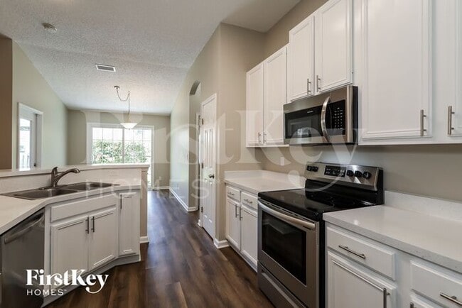 Building Photo - 1560 Walnut Creek Dr