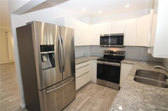 Foto del edificio - 1311 New Bedford Dr