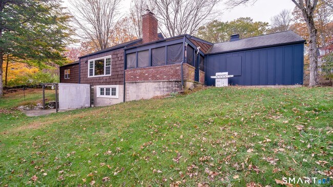Building Photo - 279 Haviland Rd