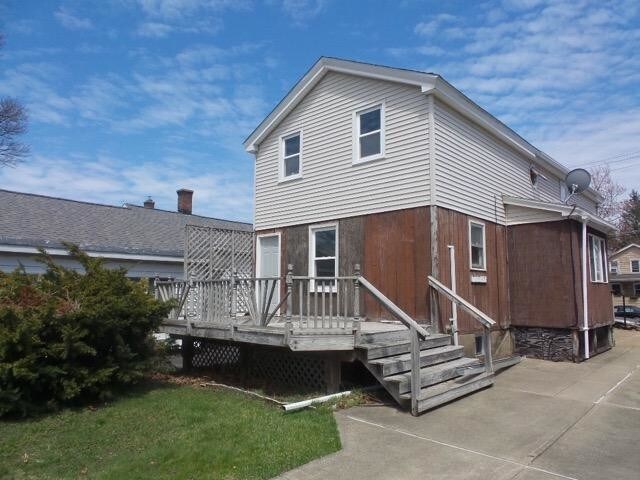 Building Photo - 3 bedroom in Oswego NY 13126
