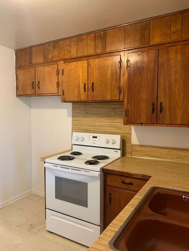 Foto del edificio - 2BR / 1 BA Apartment Available for Rent!
