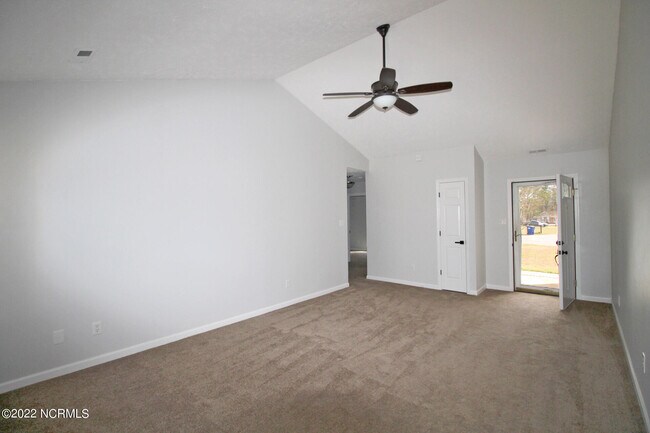 Building Photo - 217 Hobson Ct