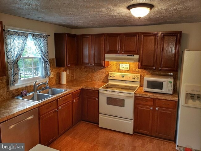Foto del edificio - 7109 Upper Mills Cir