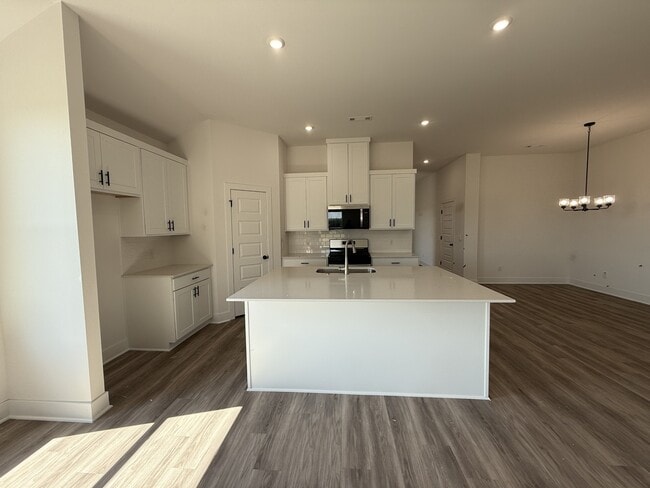 Building Photo - 429 Gosling Is