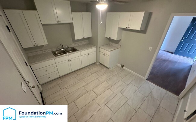 Foto del edificio - 1663 Humber St