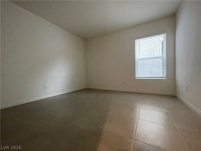 Foto del edificio - 9953 Cluny Ave