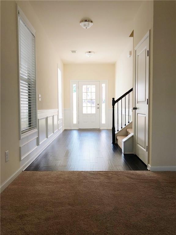 Foto del edificio - 256 Staley Dr