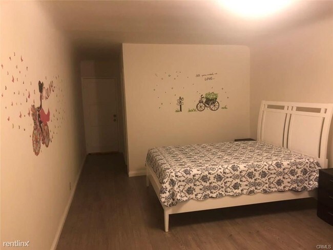Foto del edificio - 4 br, 3 bath House - 1104 Prospect Ave