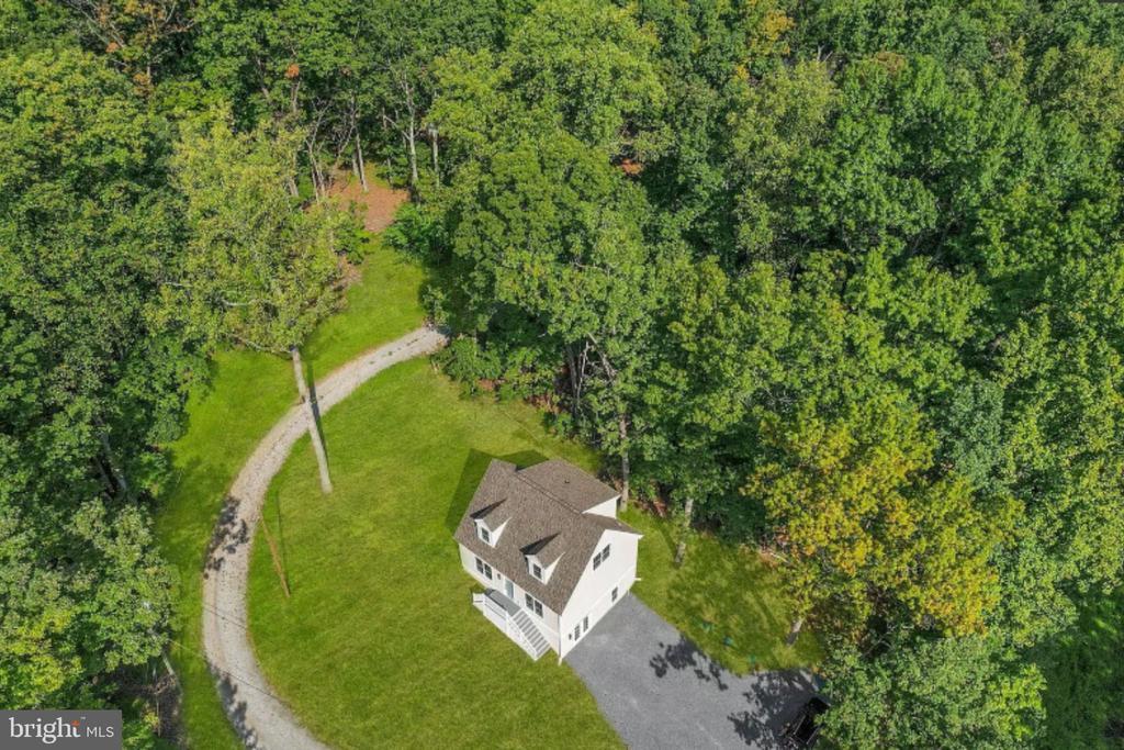 Foto principal - 255 Laurel Ln
