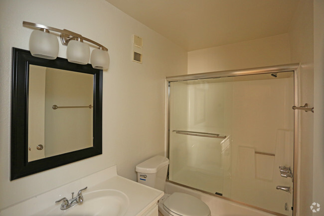 1BR/1BA Bathroom - Commerce Terrace Apartments