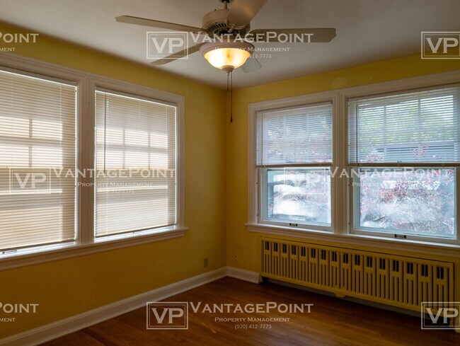 Foto del edificio - 1047 Kellogg St