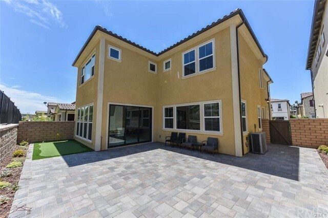 Building Photo - 315 Pinnacle Dr