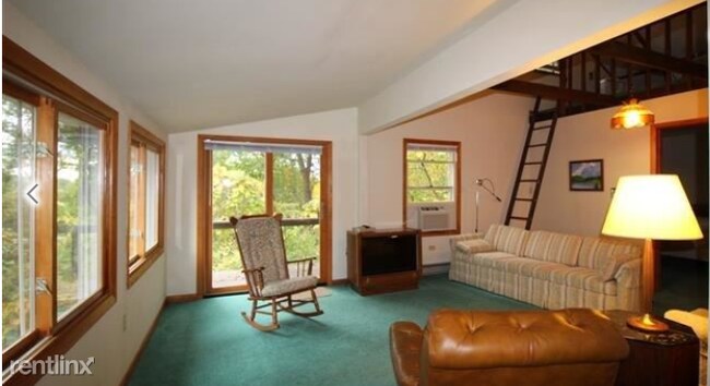 Foto del edificio - 2 br, 1 bath House - 5718 Joslin Lake Drive