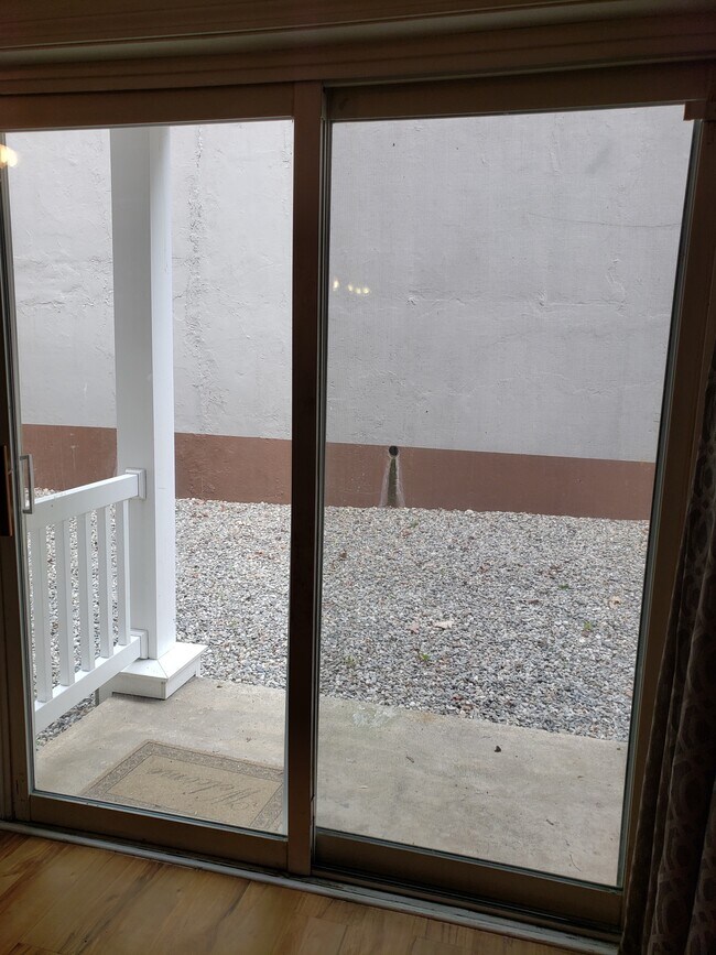 Foto del edificio - 71 Edgeworth St