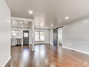Building Photo - 1202 Windsor Way