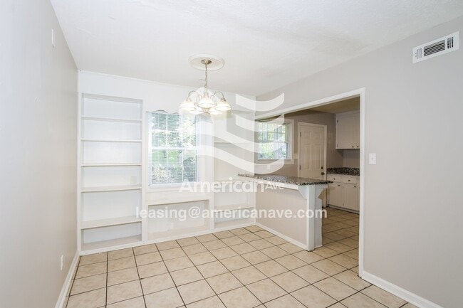 Foto del edificio - 731 Sommer St NE