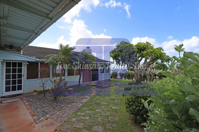 Building Photo - 3 bedroom house in Maunalani Heights