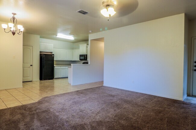 Building Photo - 9806 Avenue W
