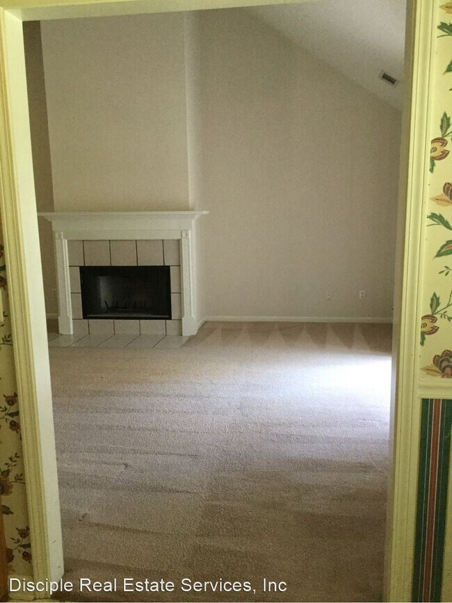 Building Photo - 4 br, 2 bath House - 132 Richmond Way