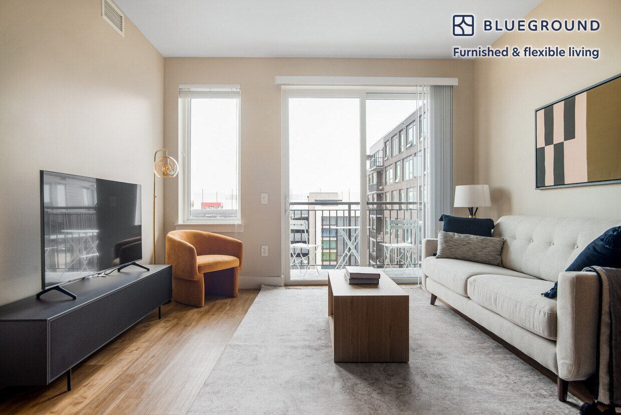 Foto principal - 985 Albion St