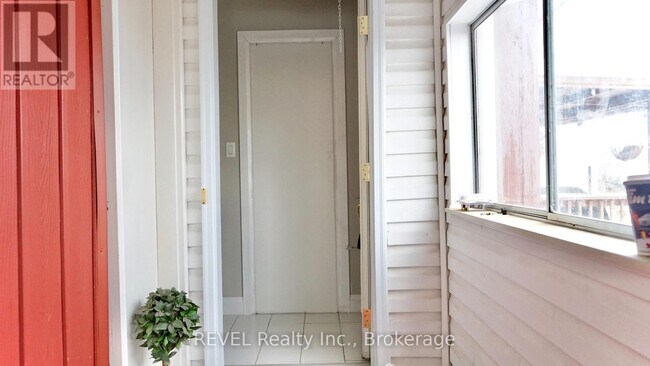 Photo du bâtiment - 26 Belton Blvd