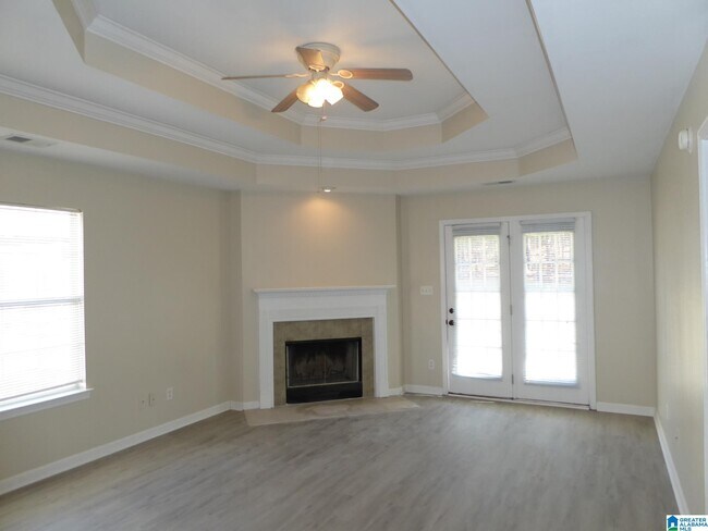 Foto del edificio - 2528 Forest Lakes Ln