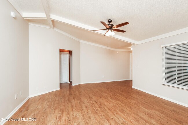 Foto del edificio - 1054 Fairplay Ave NW