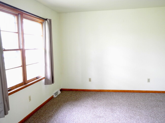 Foto del edificio - 116 Drew St