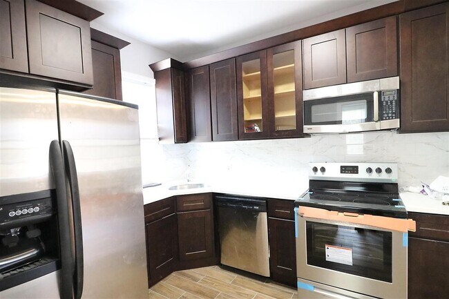 Foto del edificio - 8512 1st Ave
