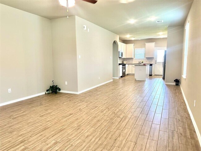 Building Photo - 31603 Eldorado Ln