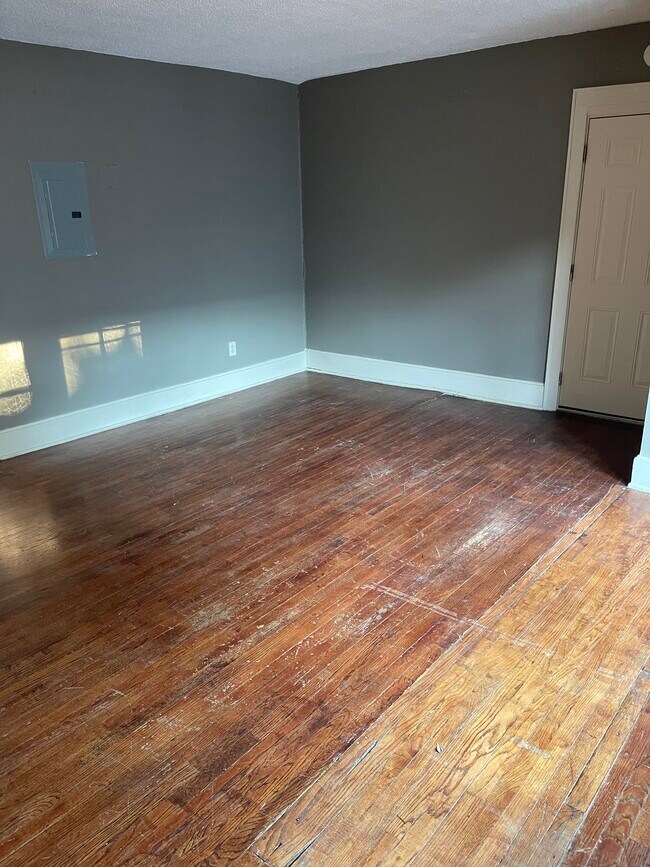 Sala de estar - 64 W Winter St