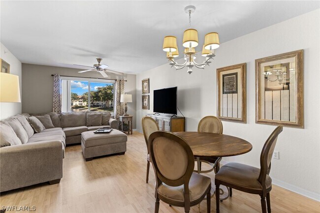 Building Photo - 8274 Key Royal Cir