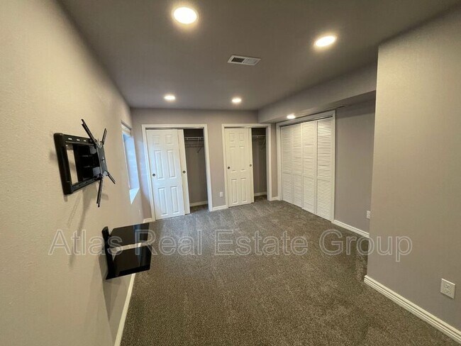 Building Photo - 7774 Silver Maple Ln