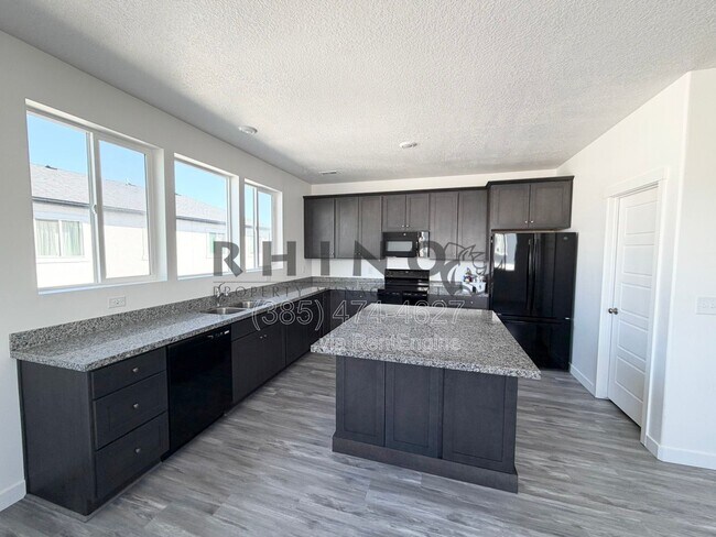 Photo - 4673 W Miramonte Wy Townhome